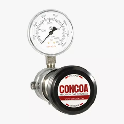 492 Series 4-port line regulator for ultra-high pressure applications