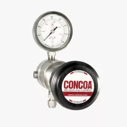 493 Series four-port line regulator for ultra-high pressure applications